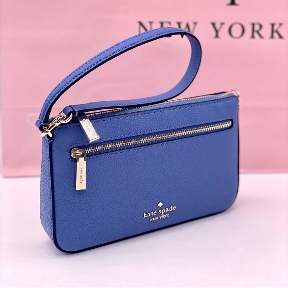Kate Spade Leila Convertible Wristlet Wallet NWT
Small purse Fresh Blue - Picture 10 of 12